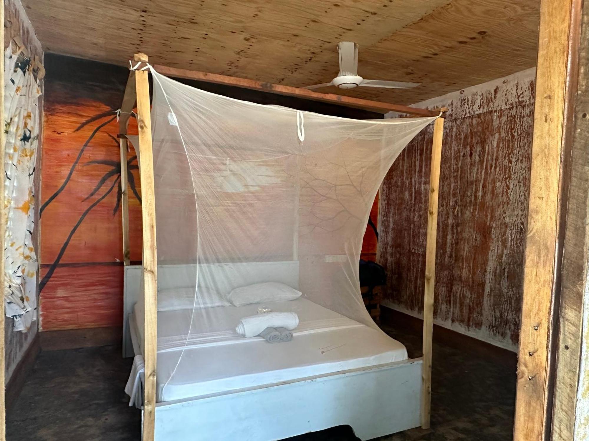 Maweni Beach Bungalows Kilindoni Exterior photo
